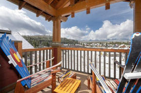 Cozens Pointe B-301 condo